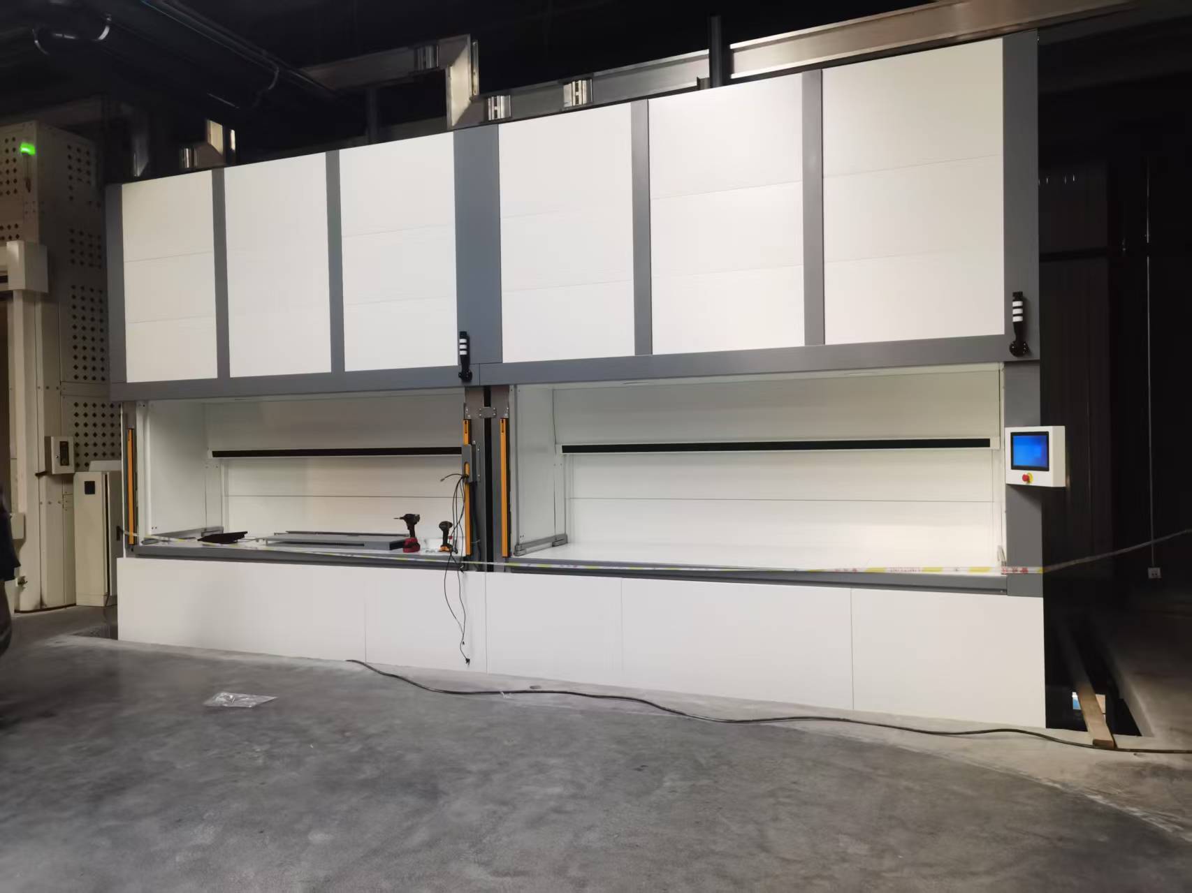 1吨承载+智能化管理!苏州智能仓储柜厂家让汽车制造业空间利用最大化