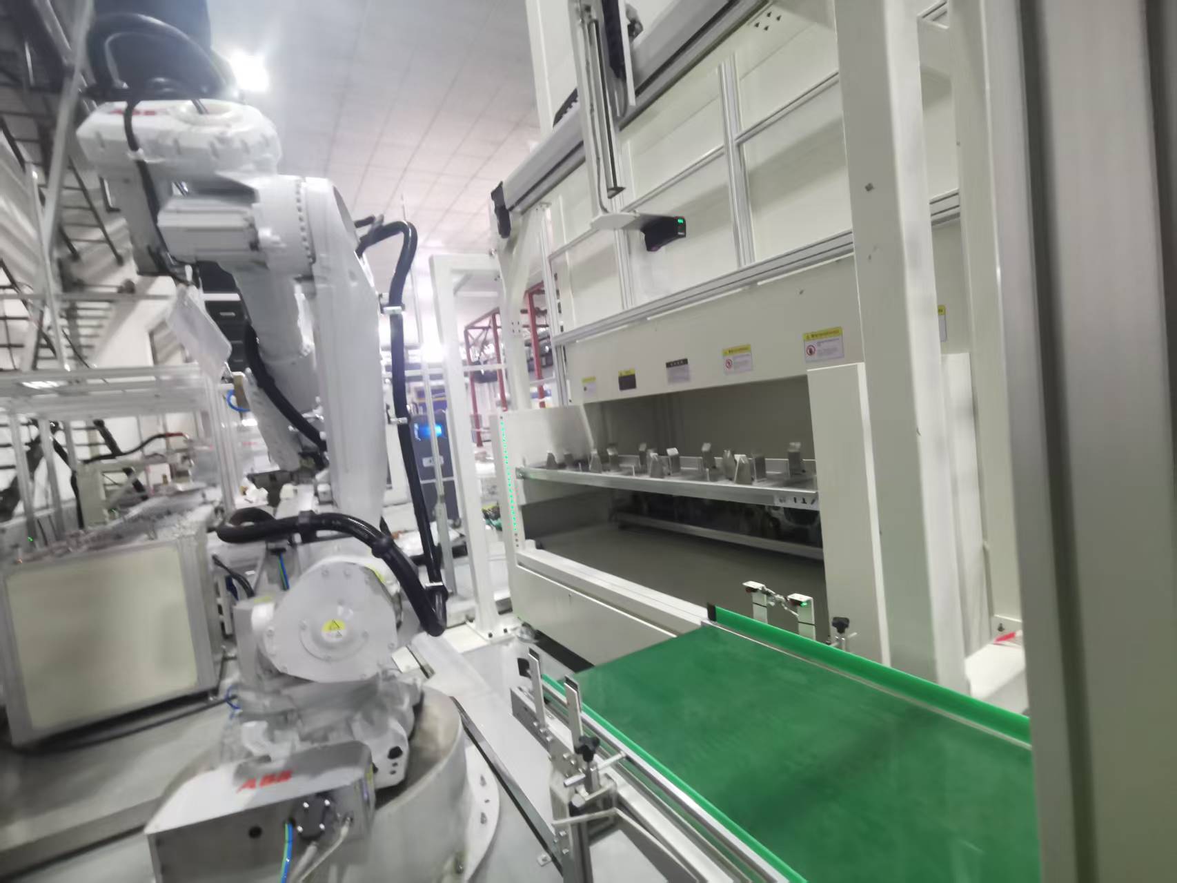 立体升降柜:让企业仓储管理更智能、更高效